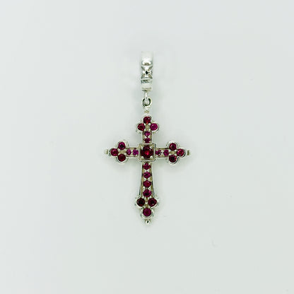MEDIUM GOTHIC CROSS PENDANT