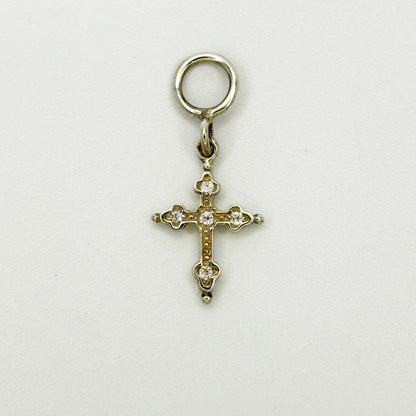 EXTRA SMALL GOTHIC CROSS PENDANT