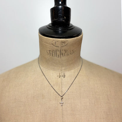 EXTRA SMALL GOTHIC CROSS PENDANT