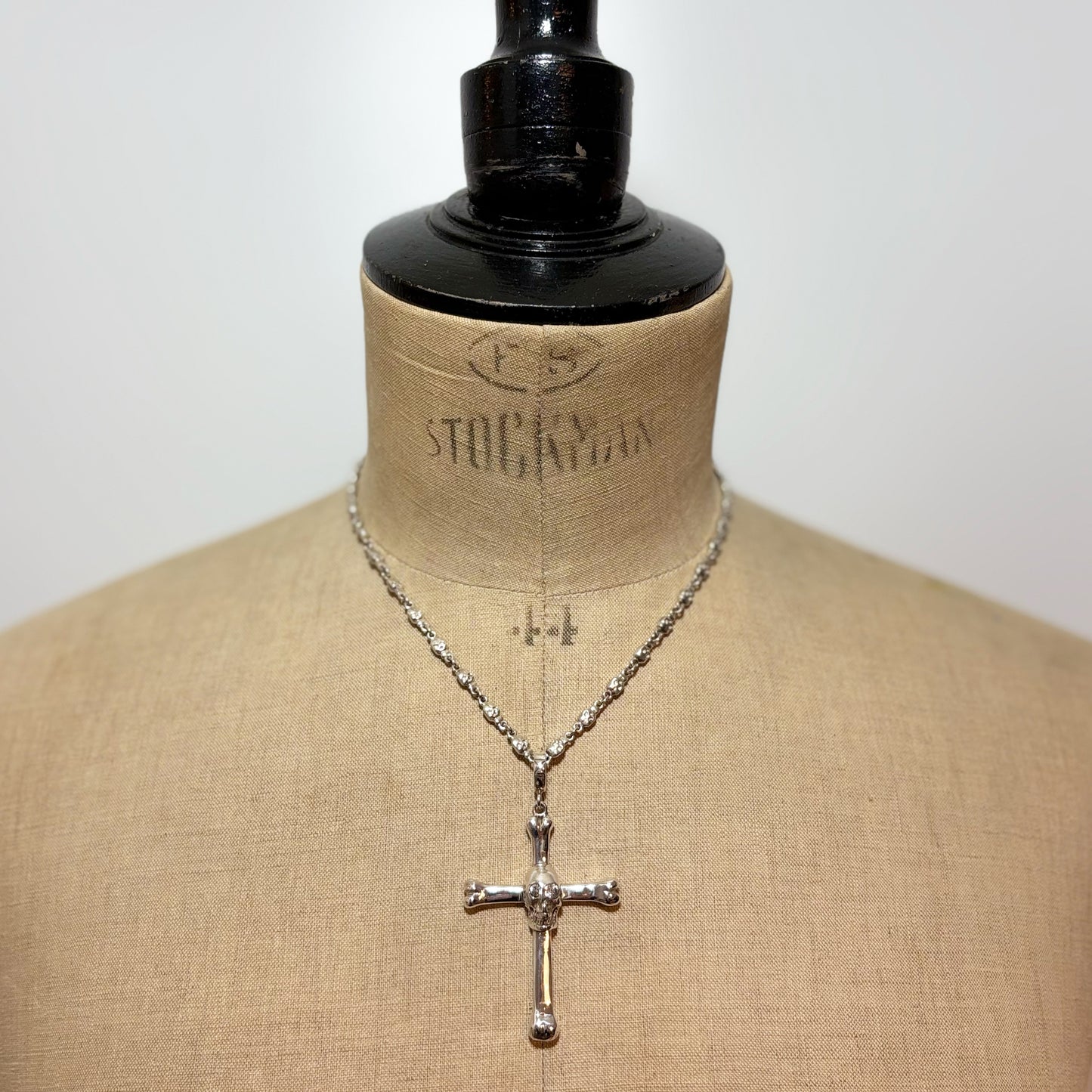 LOREE RODKIN SKULL BONE CROSS PENDANT