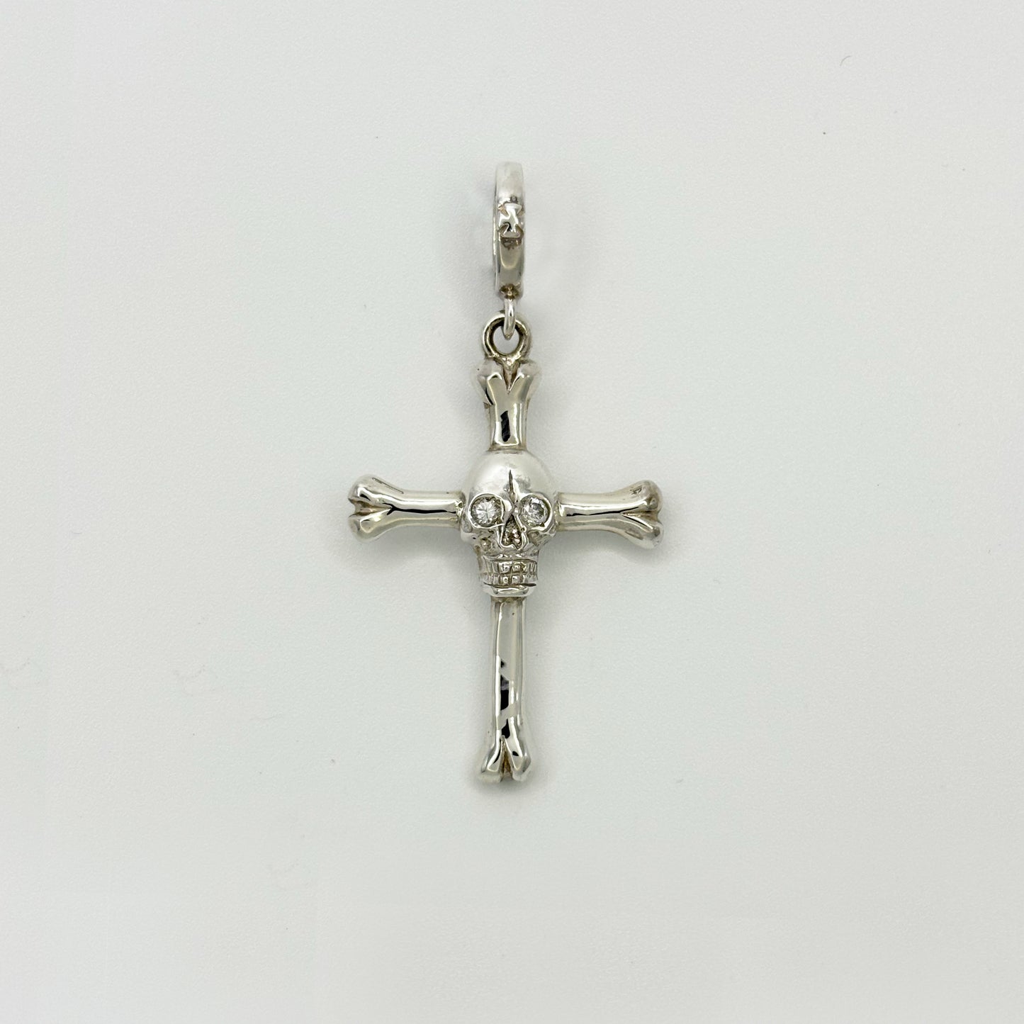 LOREE RODKIN SKULL BONE CROSS PENDANT