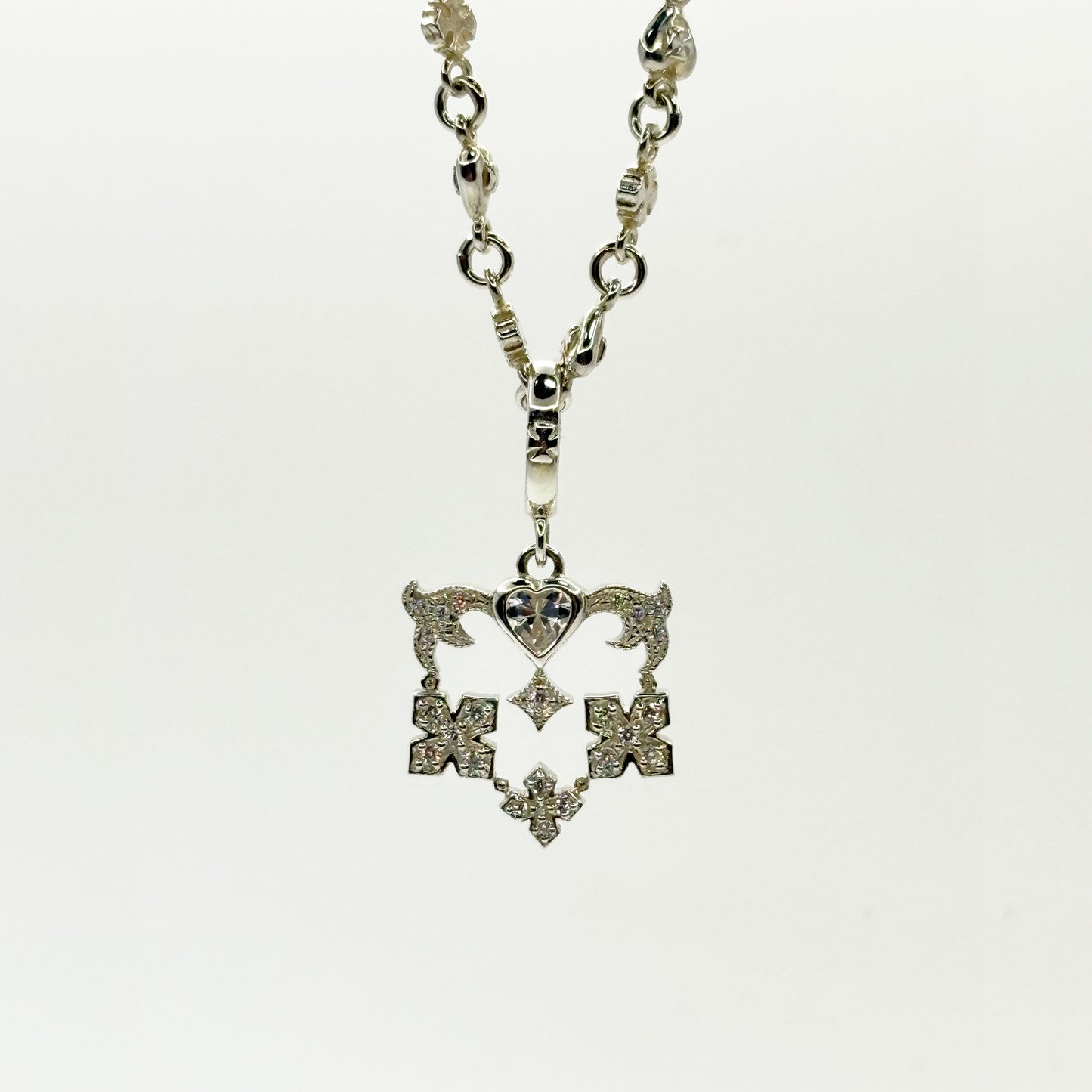 LOREE RODKIN OPEN HEART PENDANT