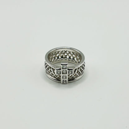 LOREE RODKIN MESH CROSS RING