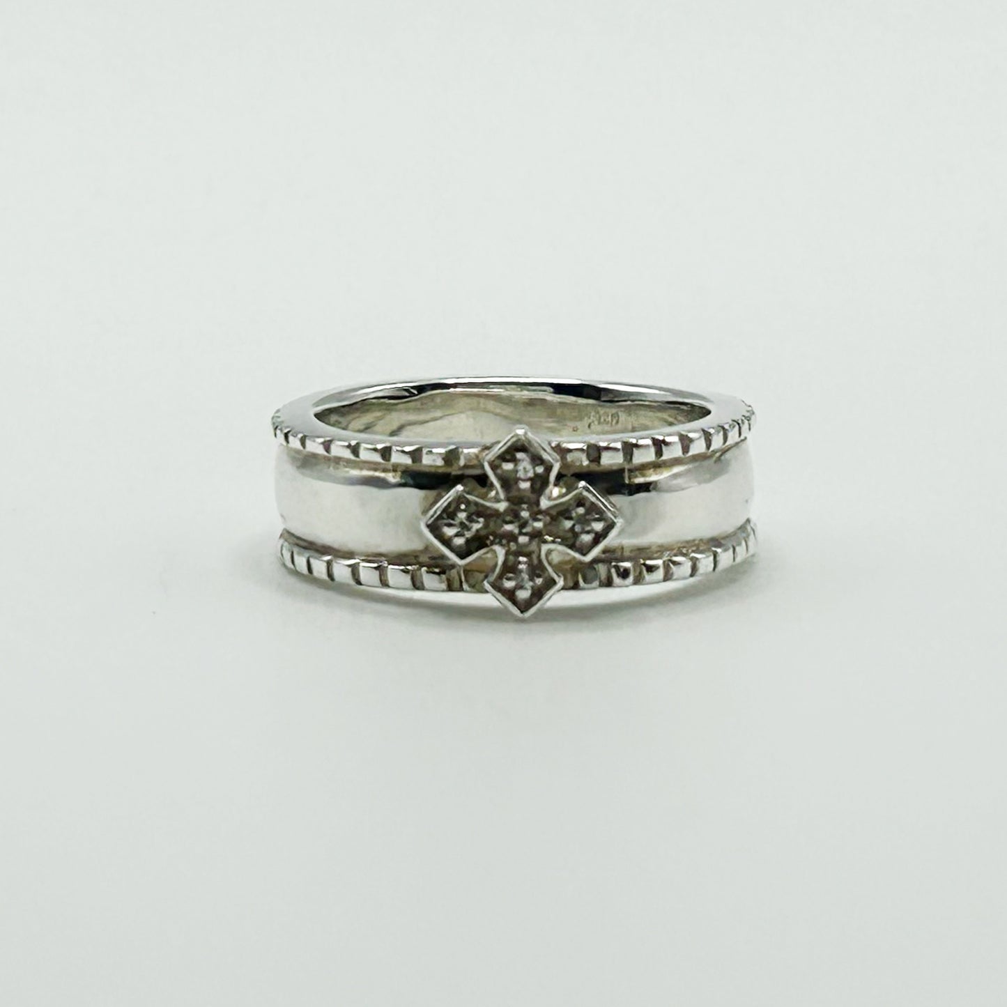 LOREE RODKIN CROSS RING