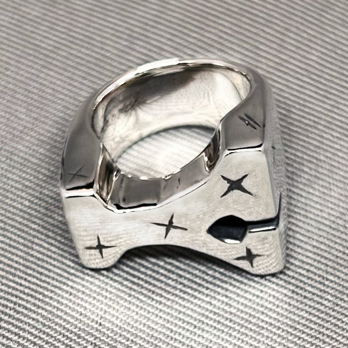 CREST RING/Y