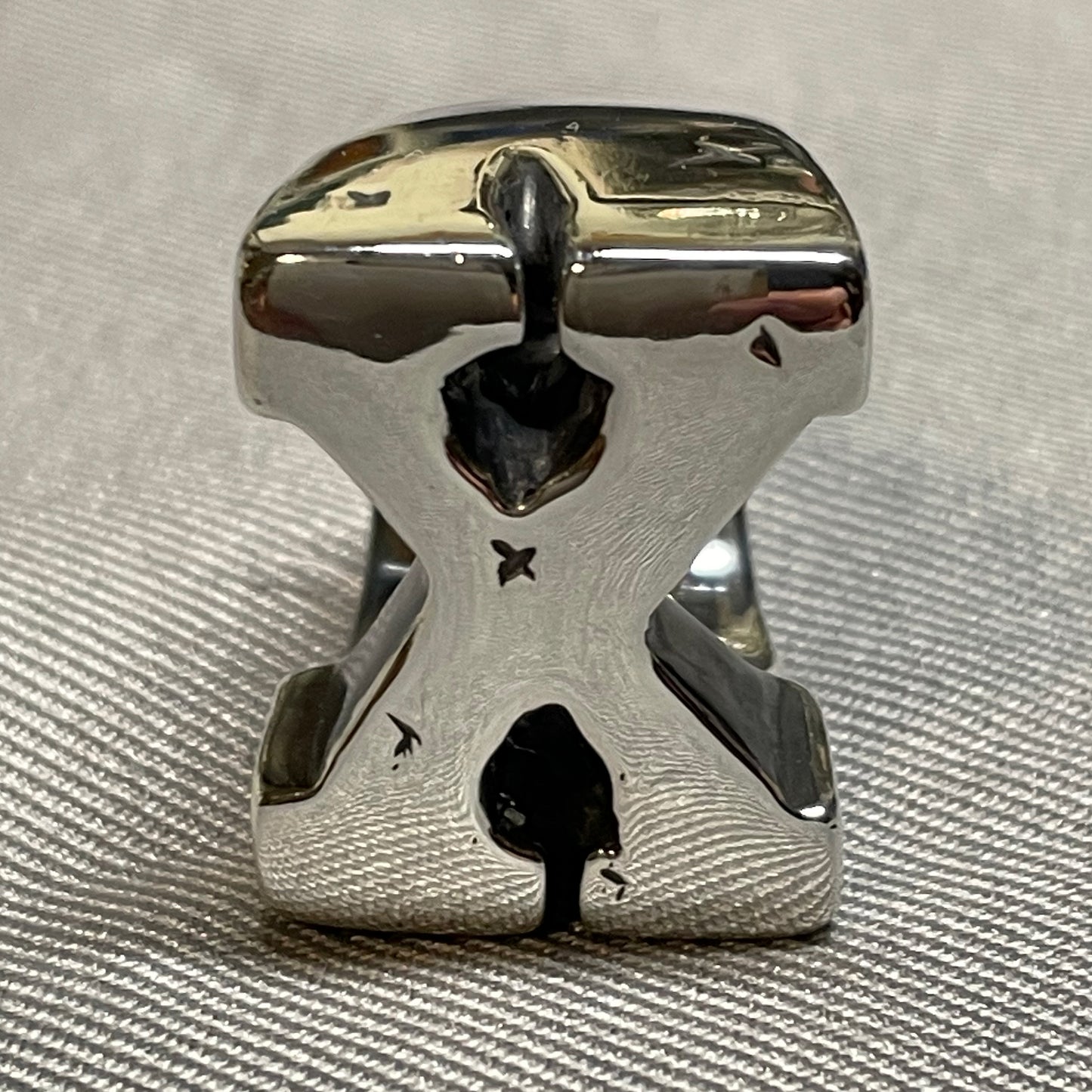 CREST RING/X
