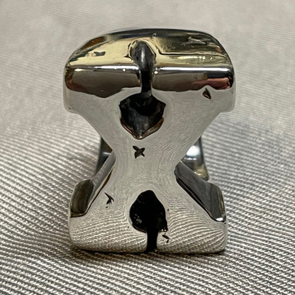 CREST RING/X