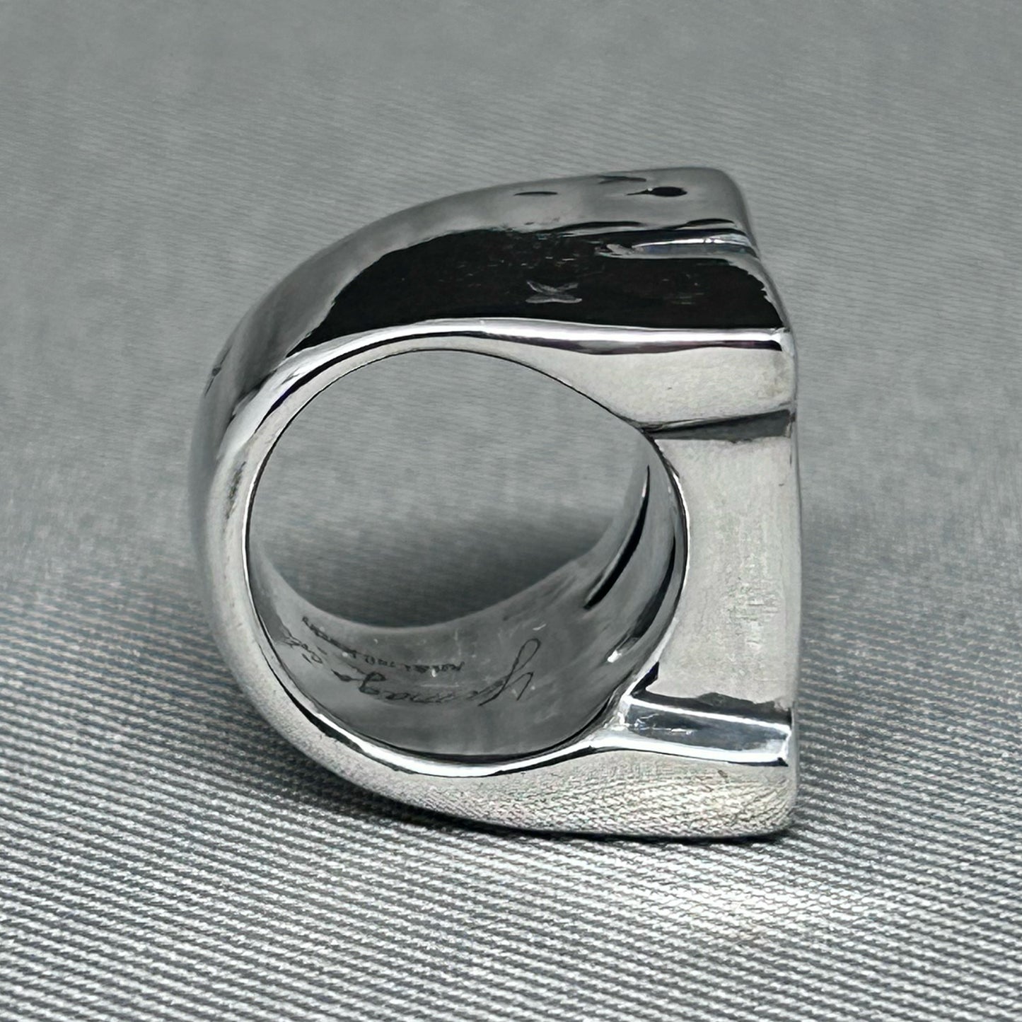 CREST RING/M